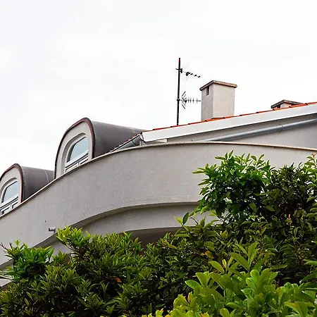 Апартаменти Klara *